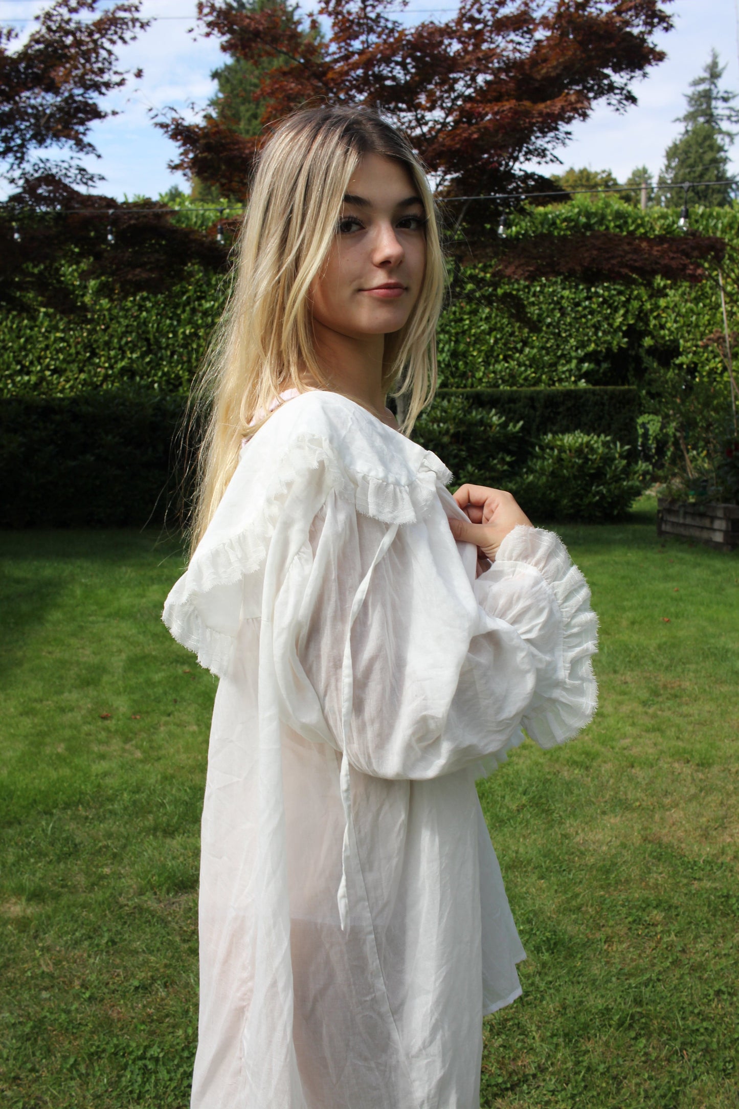 Side view Romantic Robe